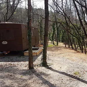 Mobil à La Ferme, En Provence , Grambois France